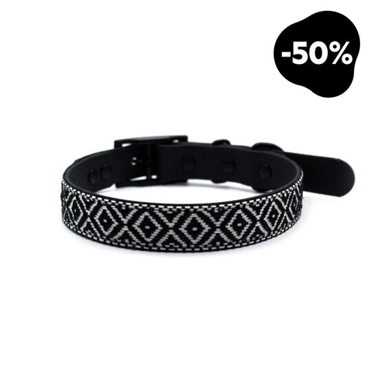 Kakla siksna "Wooly", Melna