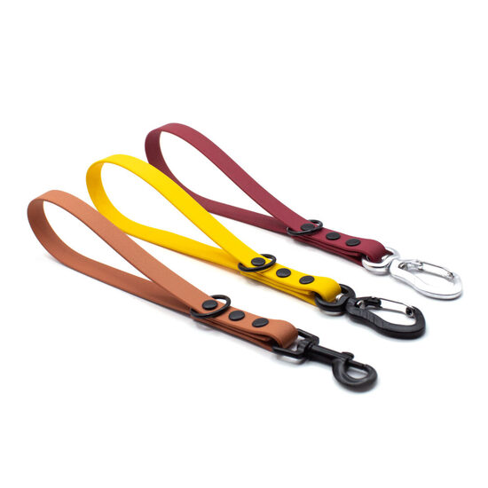 Īsā treniņu pavada "Traffic leash", 11 krāsas, ar O riņķi
